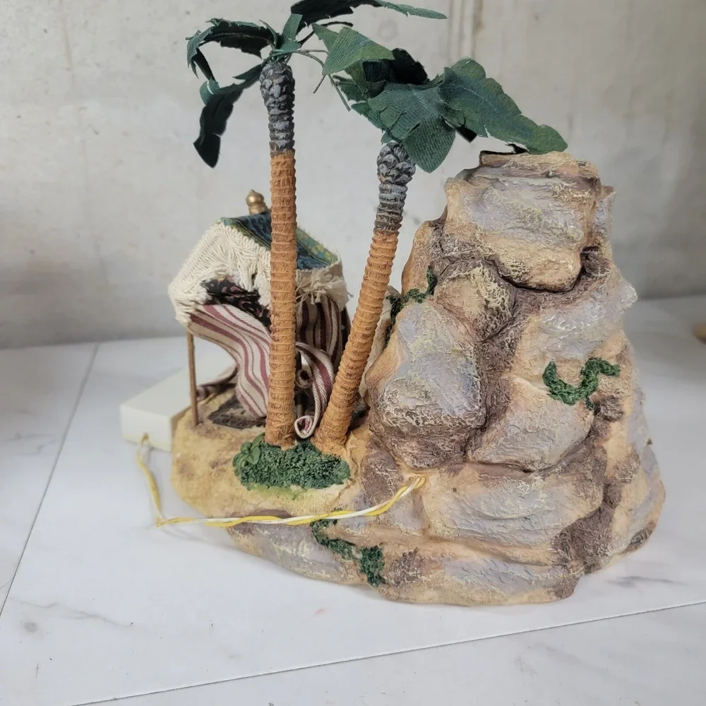 Sam's 2005 Nativity Structure Bethlehem Christmas Village Replacement Fountain